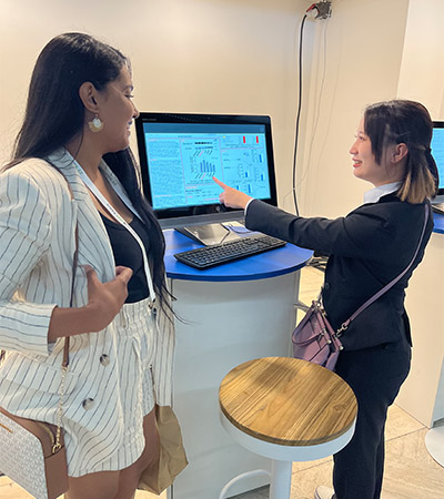 ポスター発表の様子