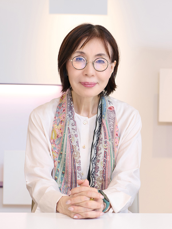 代表取締役社長 和田 佳子