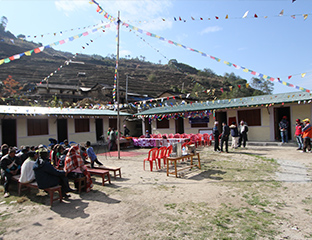 ネパール大地震で倒壊した4つの学校